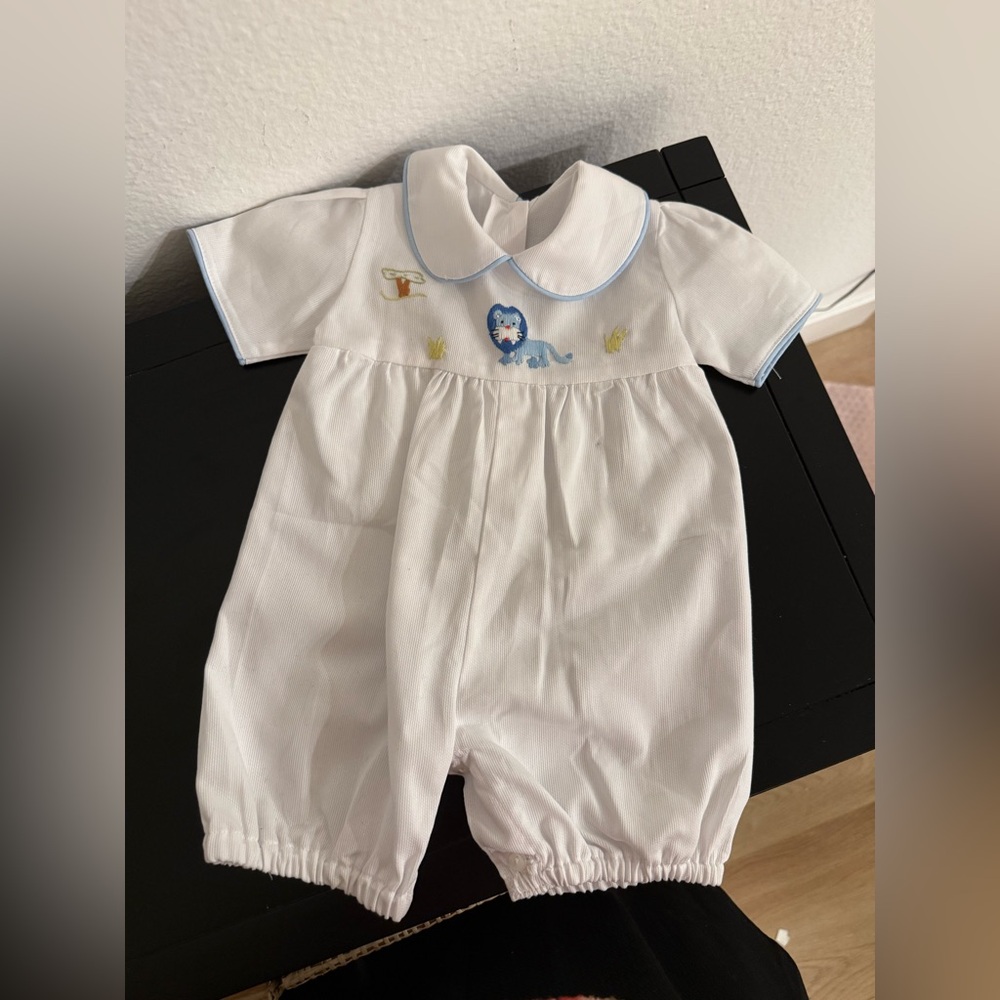 CIR ROMA Italian Hand Embroidered Cotton Baby Bubble, New